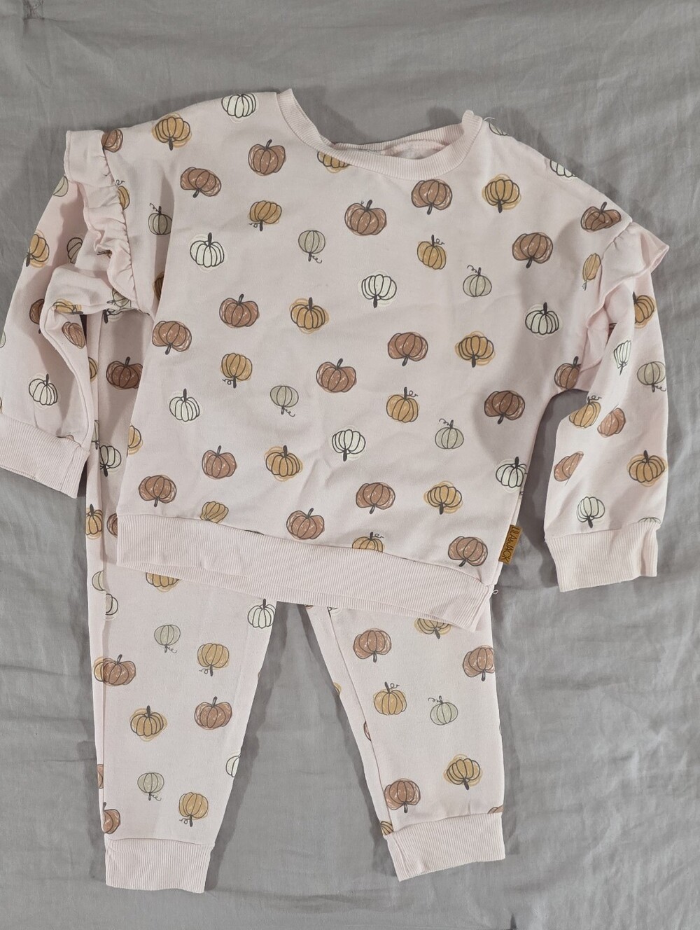 Lila & Jack Toddler Girl Pink Pumpkin 2 Piece Ruffle Sweatshirt & Pants Set 4T